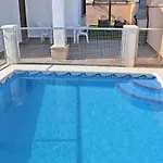 Penuelas شاليه كونيل ذي لا فرونتيرا